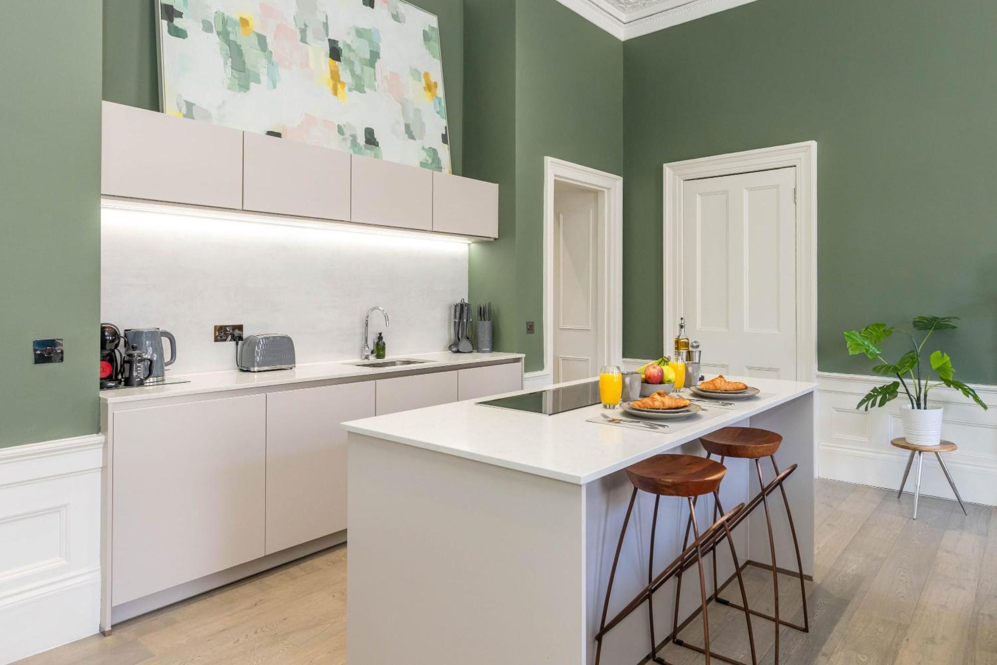 Dragon Suites - Alina Suite - 1 Bed City Centre Luxury Apartment EDI Exterior foto